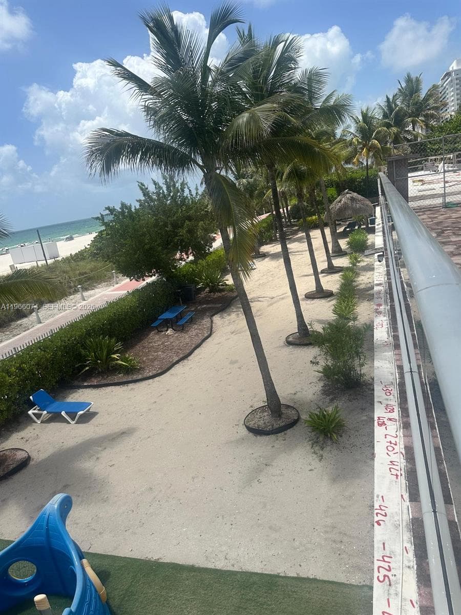 6039 Collins Ave # 1625, Miami Beach FL 33140 — 29