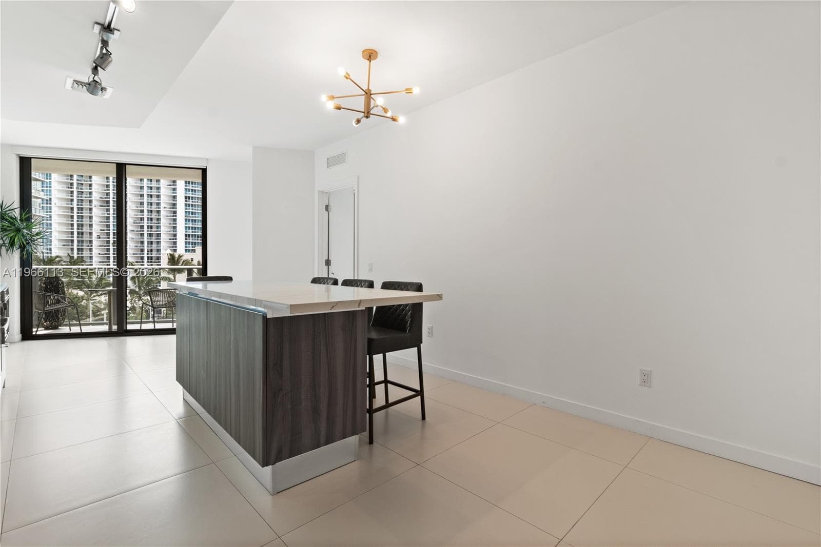 Paraiso Bayviews, Miami, FL — 2