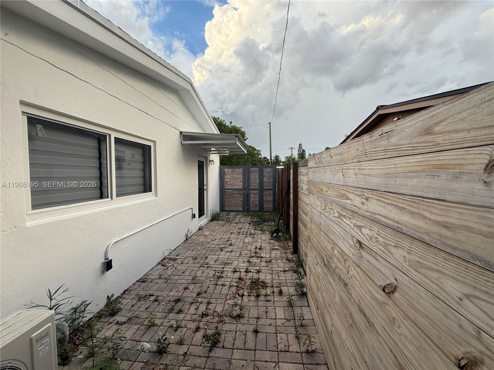 1950 NW 190th Ter, Miami Gardens FL 33056 — 17