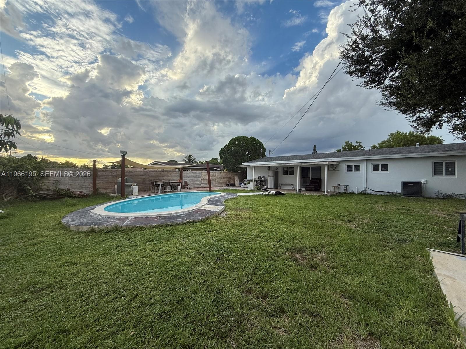 1950 NW 190th Ter, Miami Gardens FL 33056 — 20
