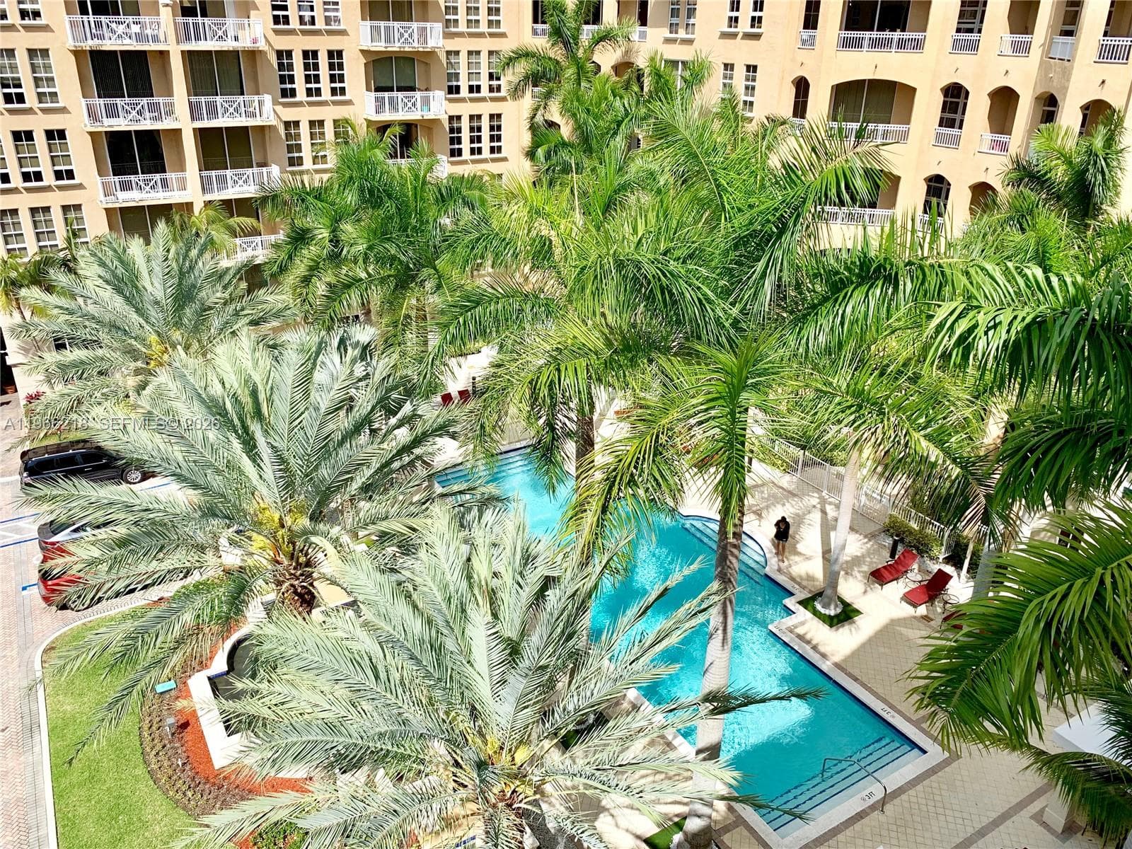 3001 NE 185th St # 103, Aventura FL 33180 — 2