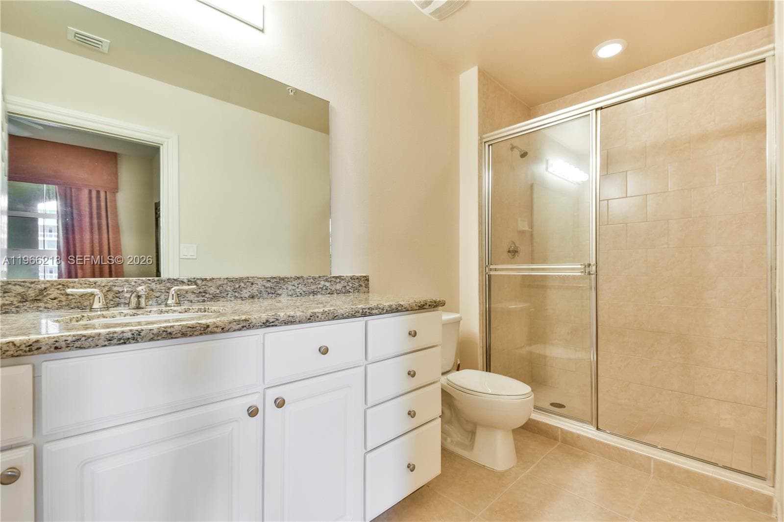 3001 NE 185th St # 103, Aventura FL 33180 — 14