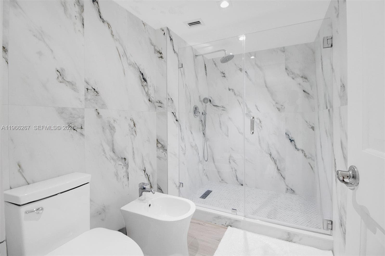 5757 Collins Ave # 1003, Miami Beach FL 33140 — 17