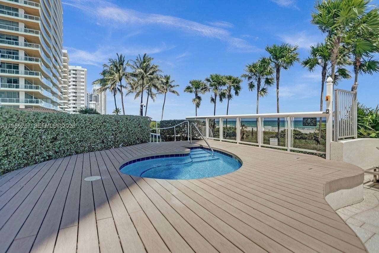 5757 Collins Ave # 1003, Miami Beach FL 33140 — 36