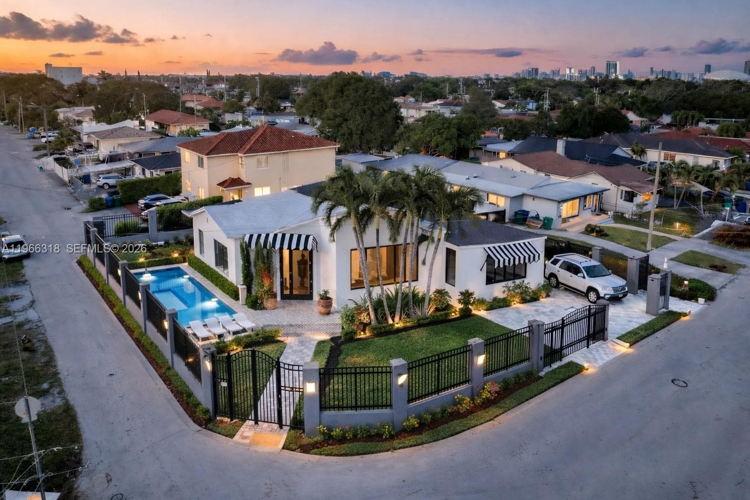 345 SW 36th Ave, Miami FL 33135 — 1