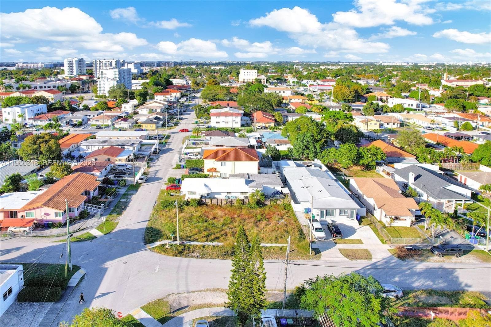 345 SW 36th Ave, Miami FL 33135 — 11