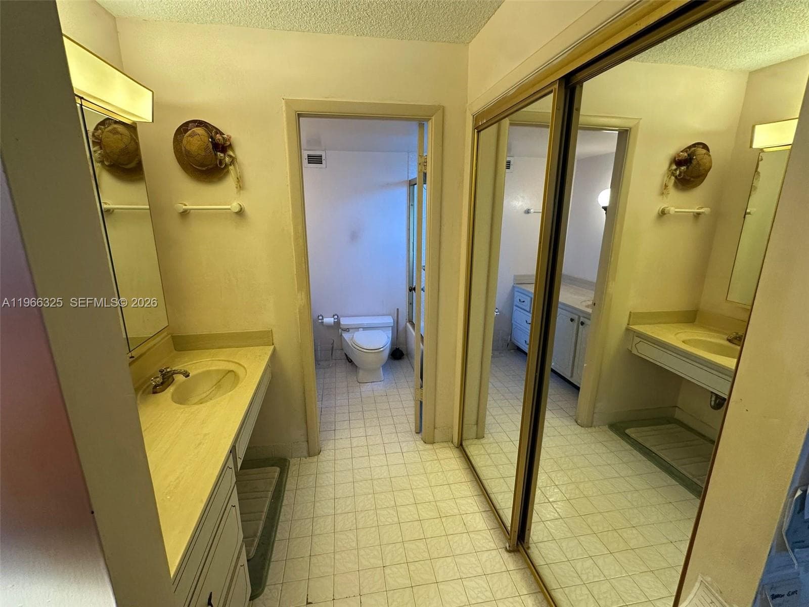 6039 Collins Ave # 1517, Miami Beach FL 33140 — 13