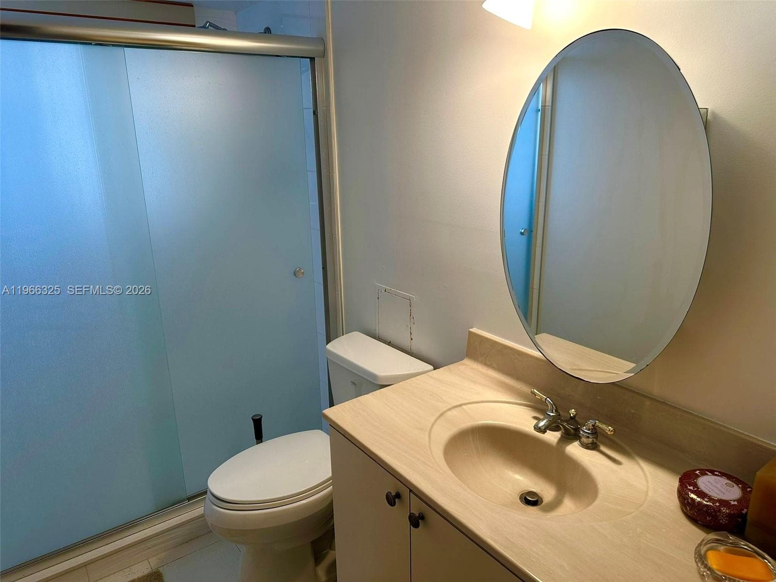 6039 Collins Ave # 1517, Miami Beach FL 33140 — 19