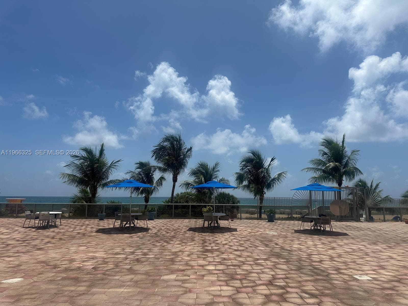 6039 Collins Ave # 1517, Miami Beach FL 33140 — 40