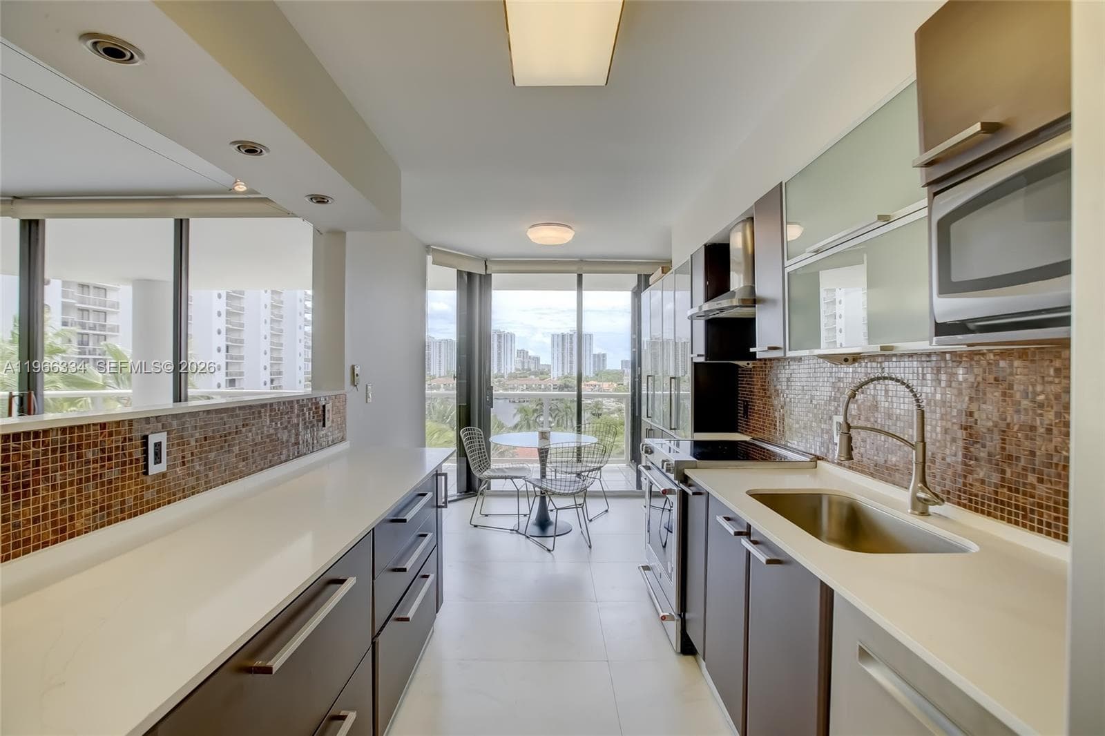 3600 Yacht Club Dr # 703, Aventura FL 33180 — 16