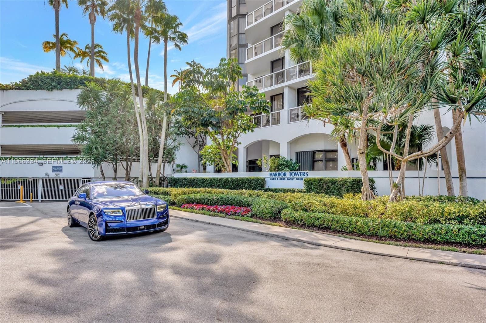3600 Yacht Club Dr # 703, Aventura FL 33180 — 57
