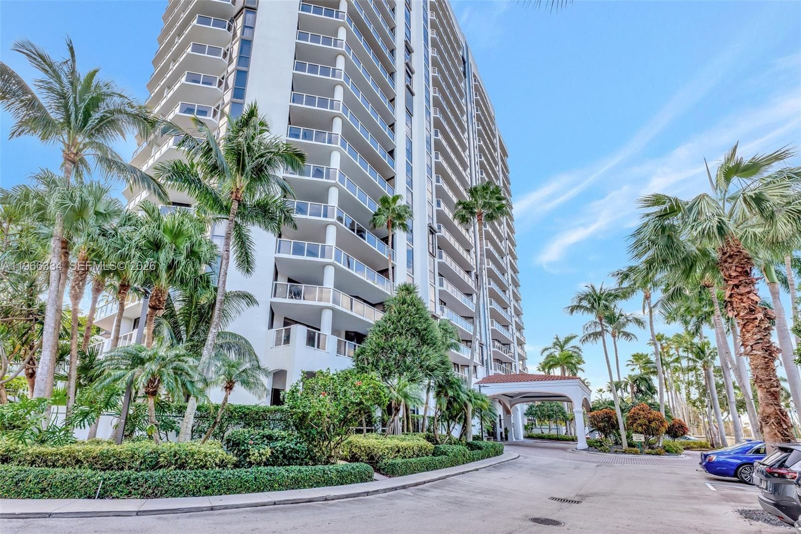 3600 Yacht Club Dr # 703, Aventura FL 33180 — 58