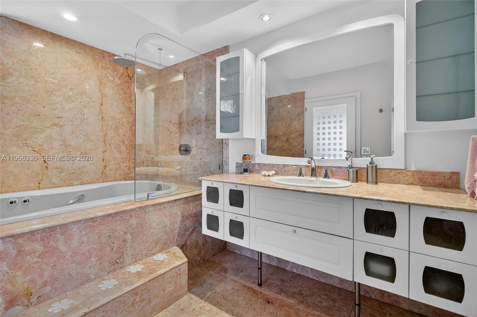 17555 Collins Ave, Sunny Isles Beach FL 33160 — 42
