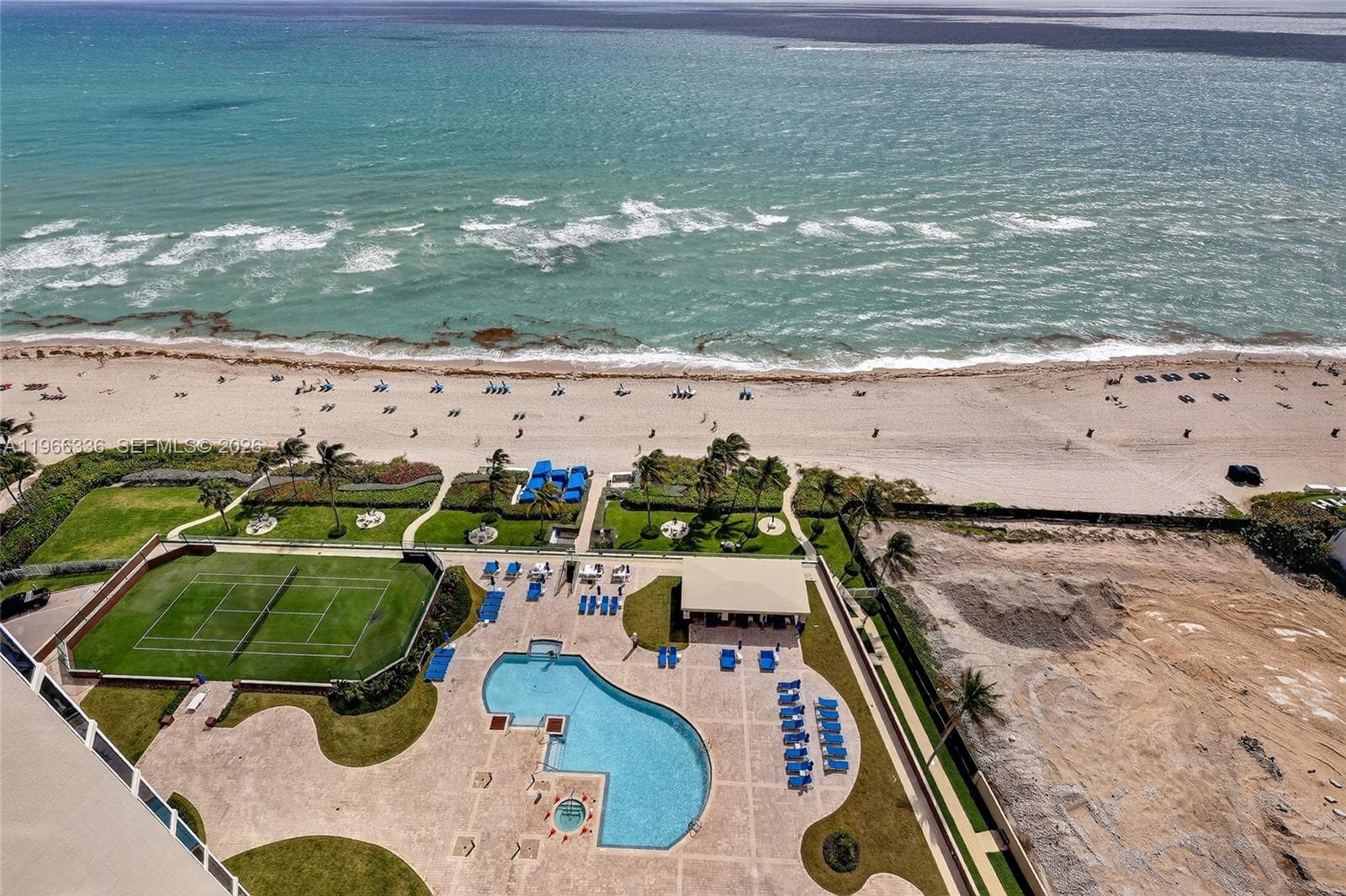 17555 Collins Ave, Sunny Isles Beach FL 33160 — 9