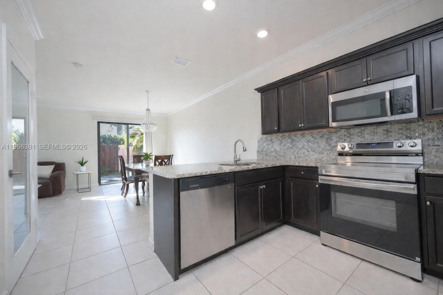 11472 SW 254th St, Homestead FL 33032 — 2