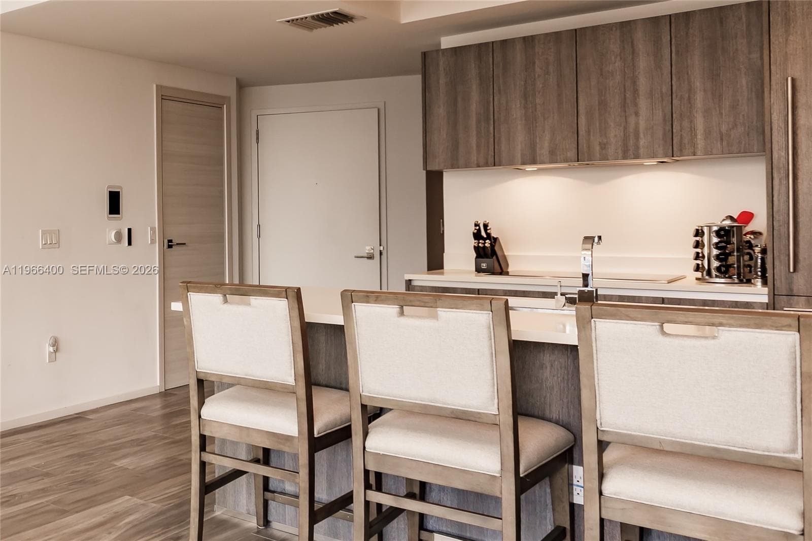 801 S Miami Ave # 3703, Miami FL 33130 — 6