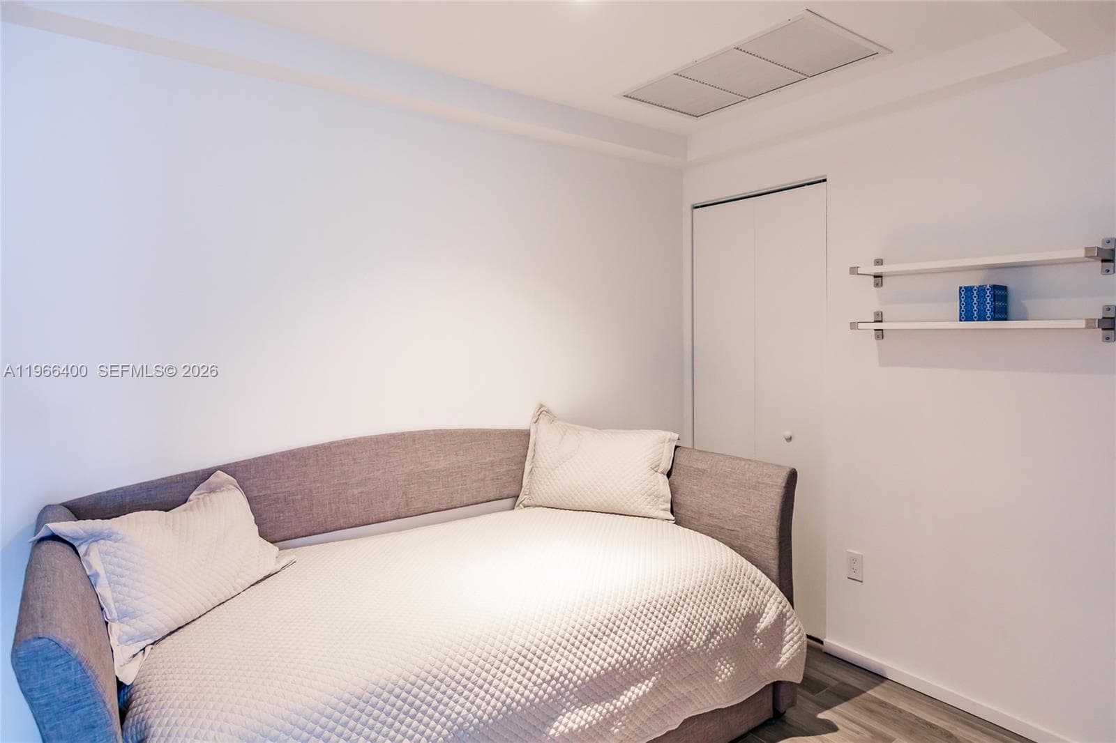 801 S Miami Ave # 3703, Miami FL 33130 — 17