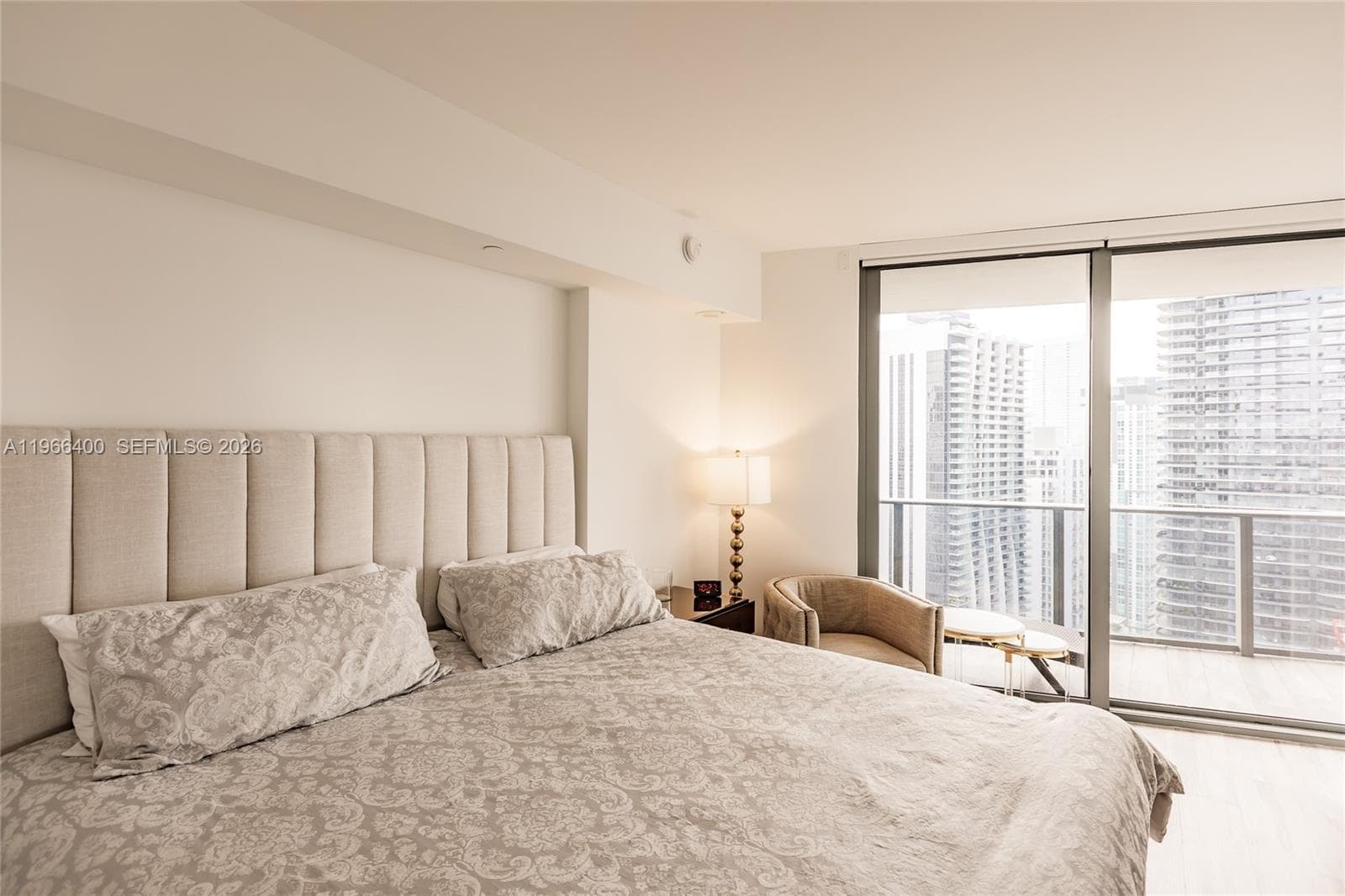 801 S Miami Ave # 3703, Miami FL 33130 — 11