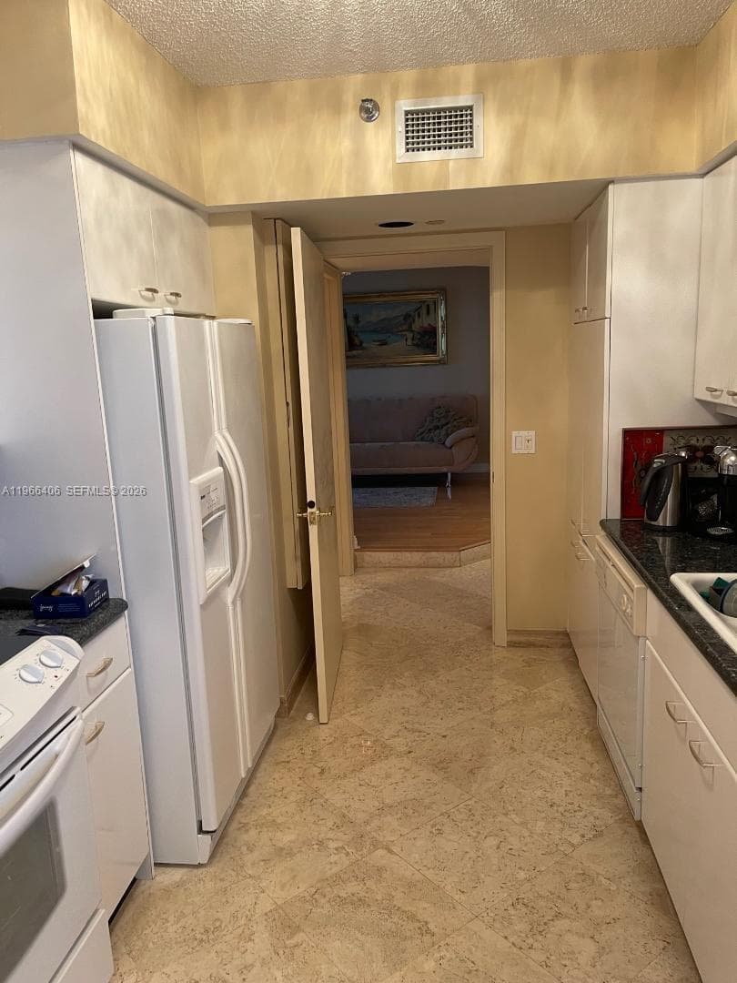 16445 Collins Ave # 2328, Sunny Isles Beach FL 33160 — 16