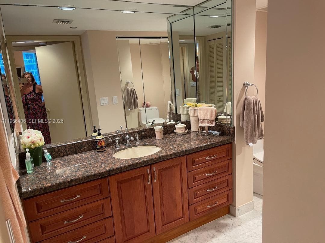 16445 Collins Ave # 2328, Sunny Isles Beach FL 33160 — 15
