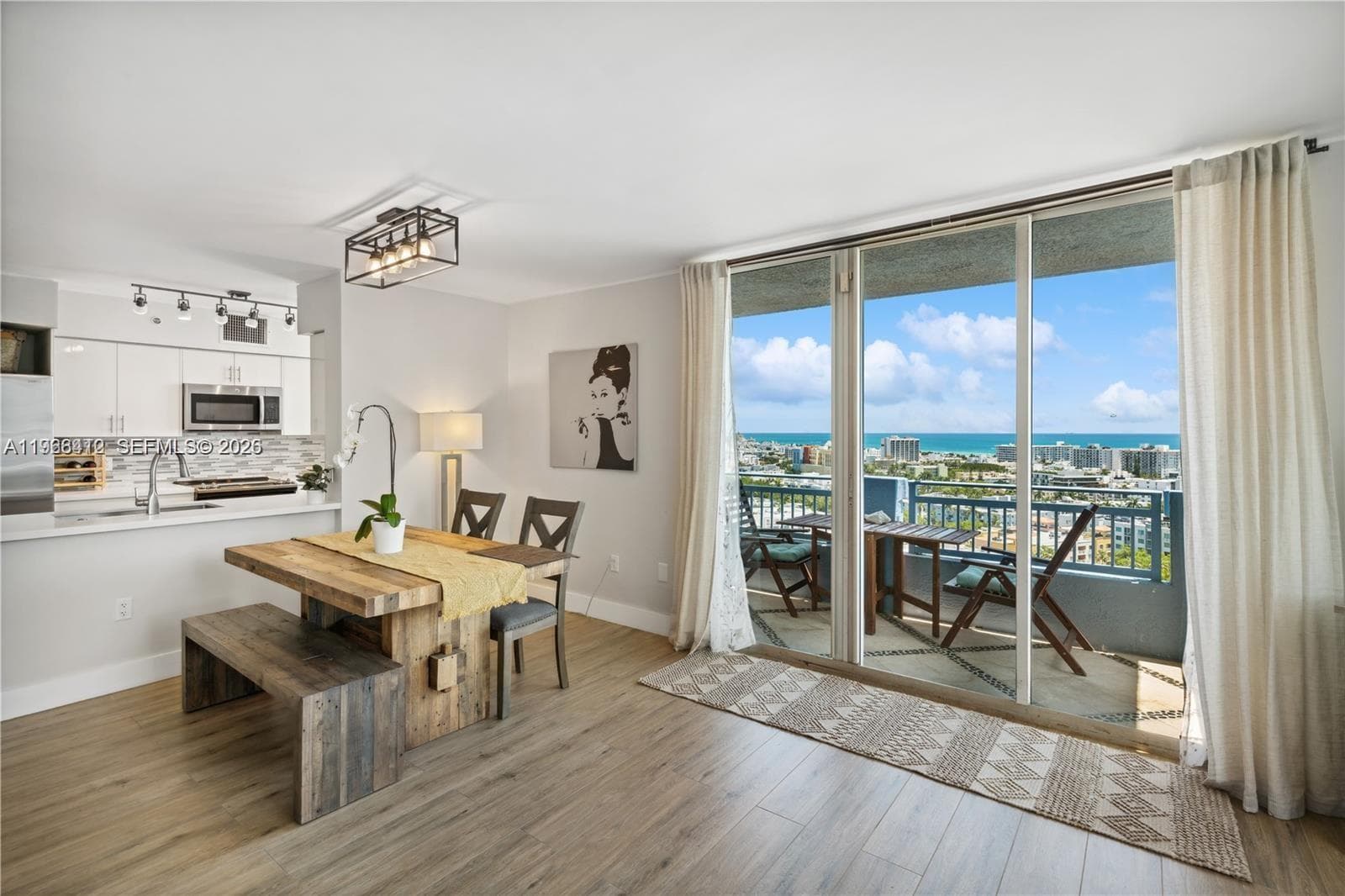 90 Alton Rd # 1901, Miami Beach FL 33139 — 1