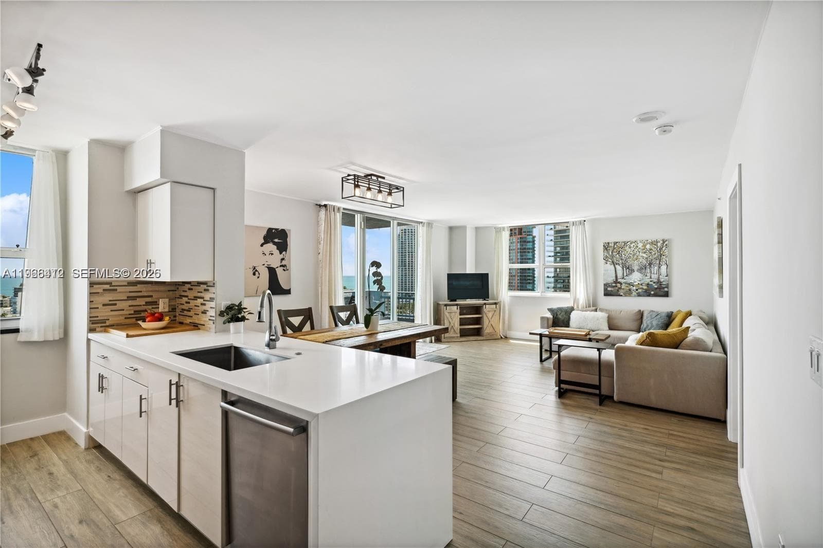 90 Alton Rd # 1901, Miami Beach FL 33139 — 5
