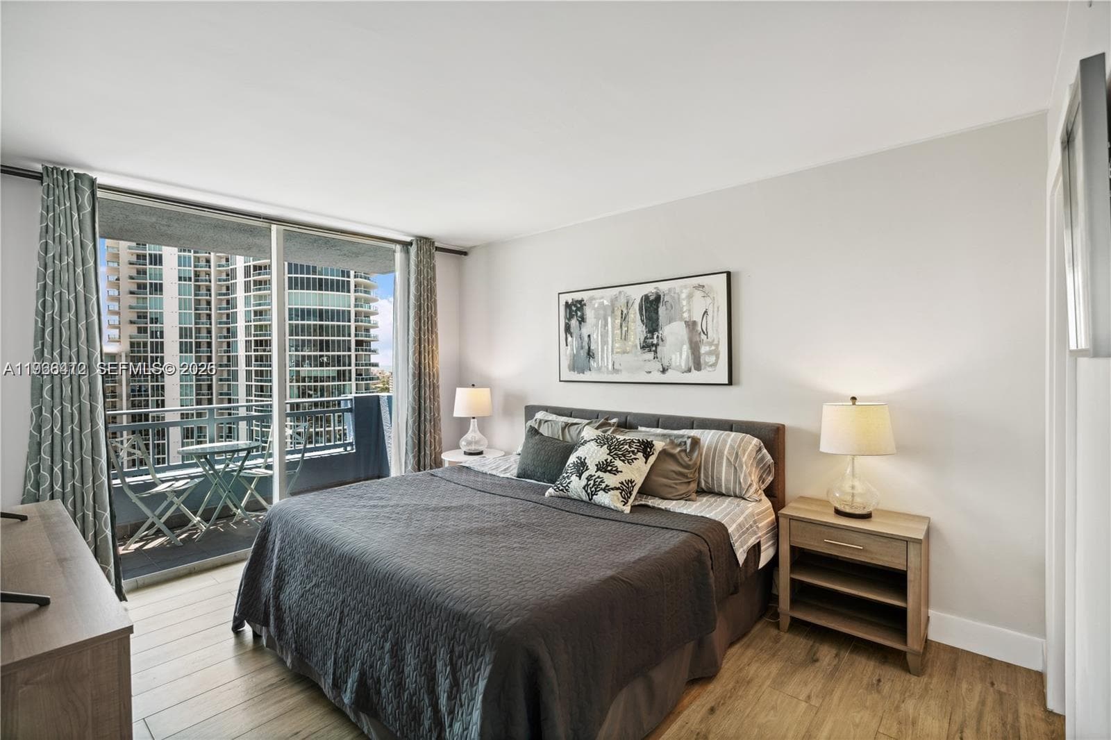90 Alton Rd # 1901, Miami Beach FL 33139 — 9