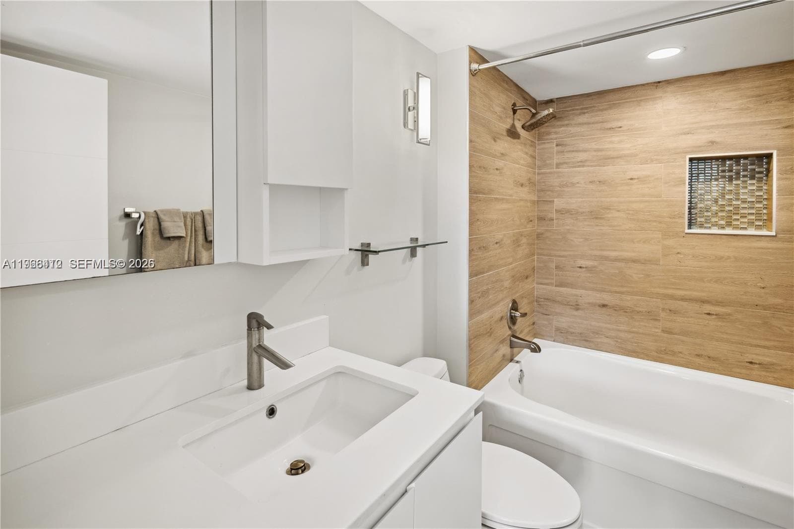 90 Alton Rd # 1901, Miami Beach FL 33139 — 10