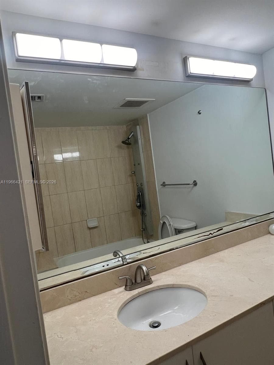 1750 N Bayshore Dr # 3808, Miami FL 33132 — 7