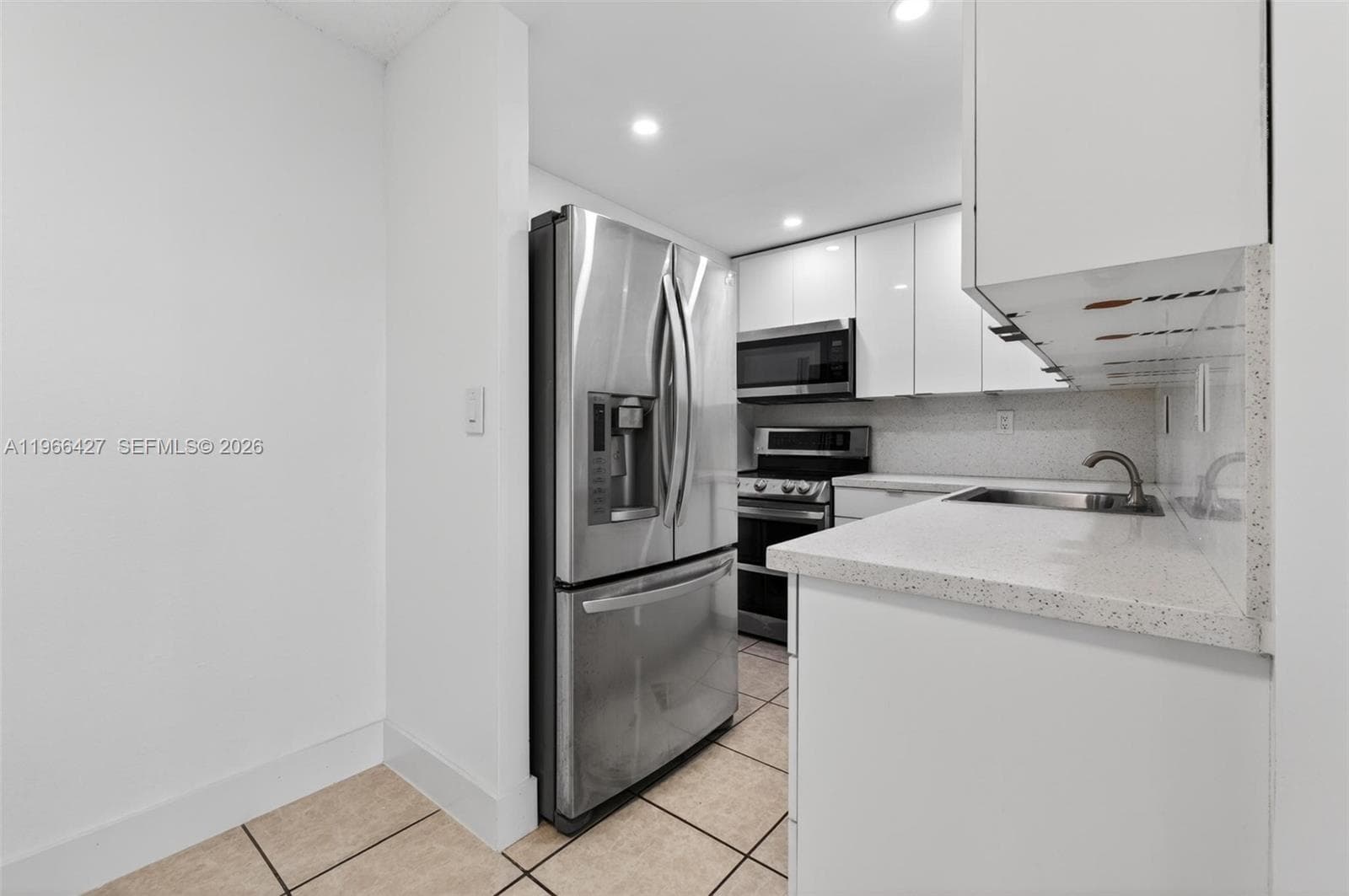 606 W 81st St # 302, Hialeah FL 33014 — 13