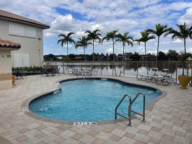 703 NE 195th St # 703, Miami FL 33179 — 17