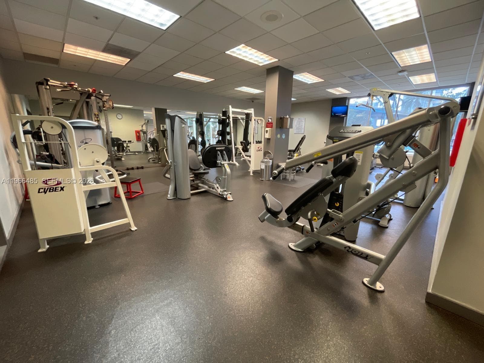 19390 Collins Ave # 123, Sunny Isles Beach FL 33160 — 17