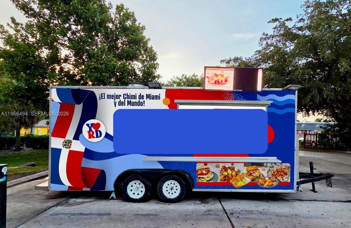 Miami Gardens, FL — 1