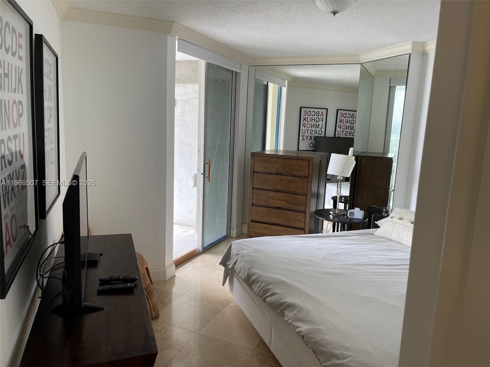 5555 Collins Ave # 7Z, Miami Beach FL 33140 — 4