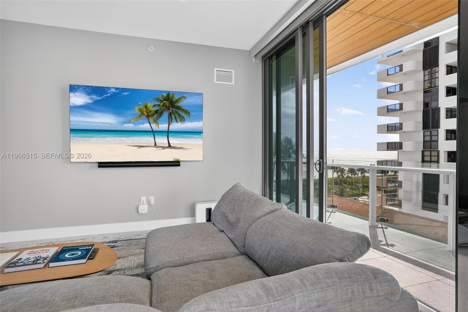 5775 Collins Ave # 506, Miami Beach FL 33140 — 3