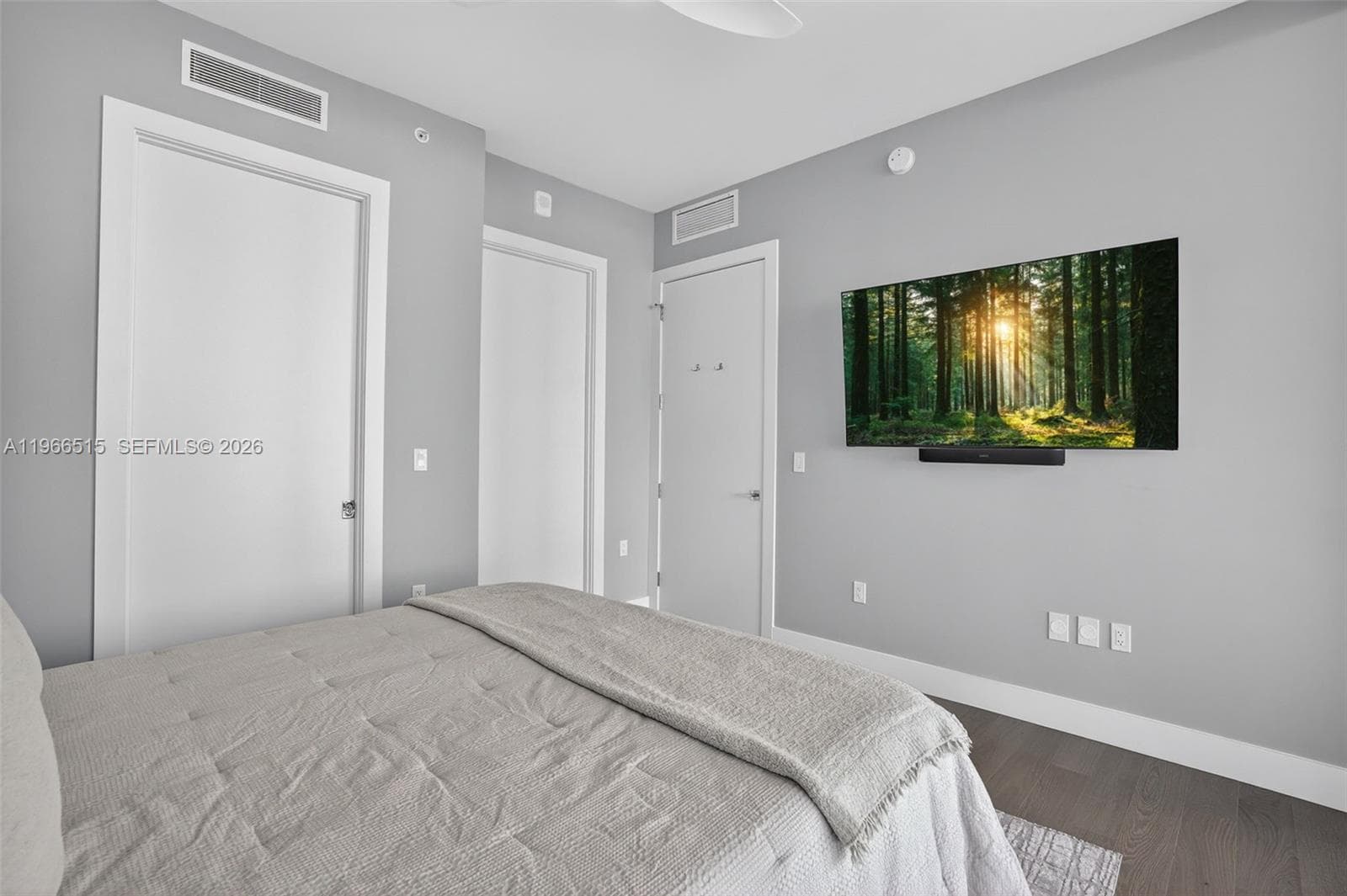 5775 Collins Ave # 506, Miami Beach FL 33140 — 18