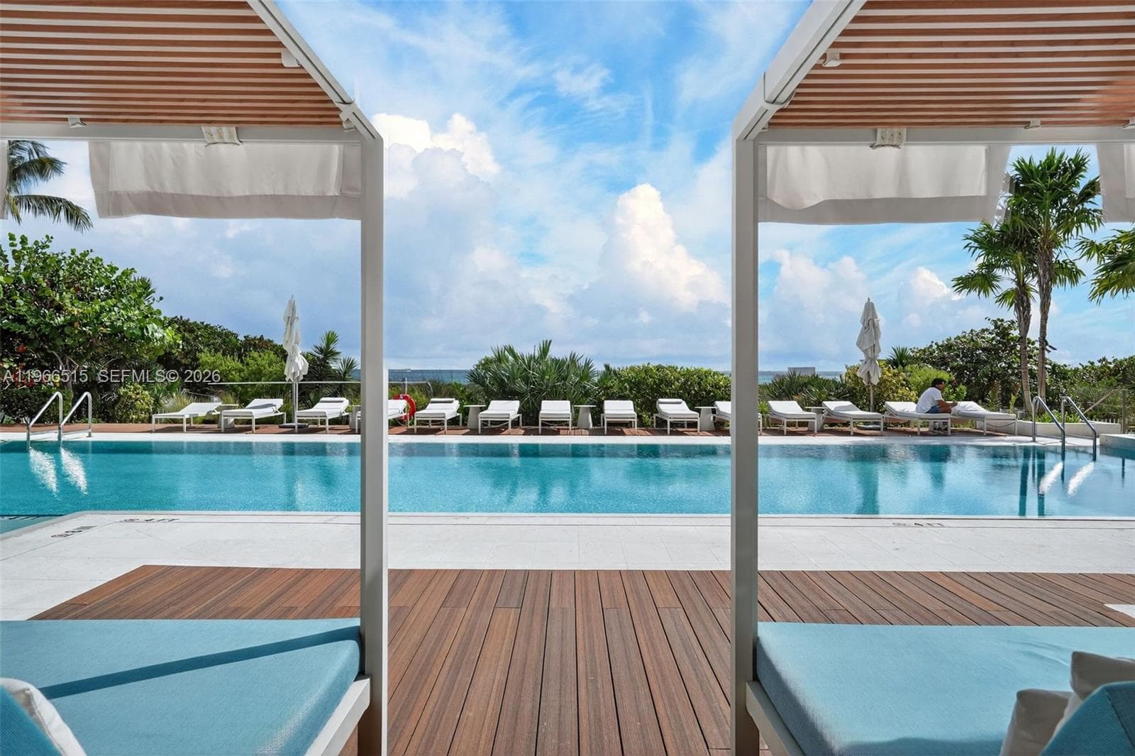 5775 Collins Ave # 506, Miami Beach FL 33140 — 25