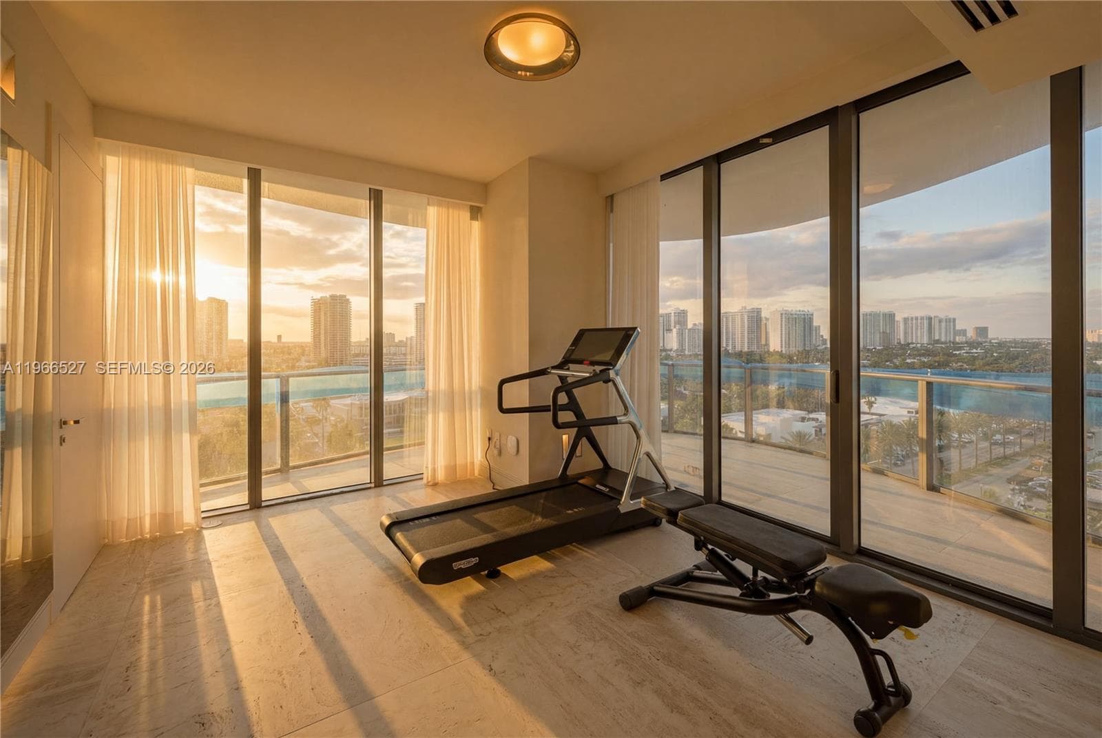 19575 Collins Ave # 9, Sunny Isles Beach FL 33160 — 33