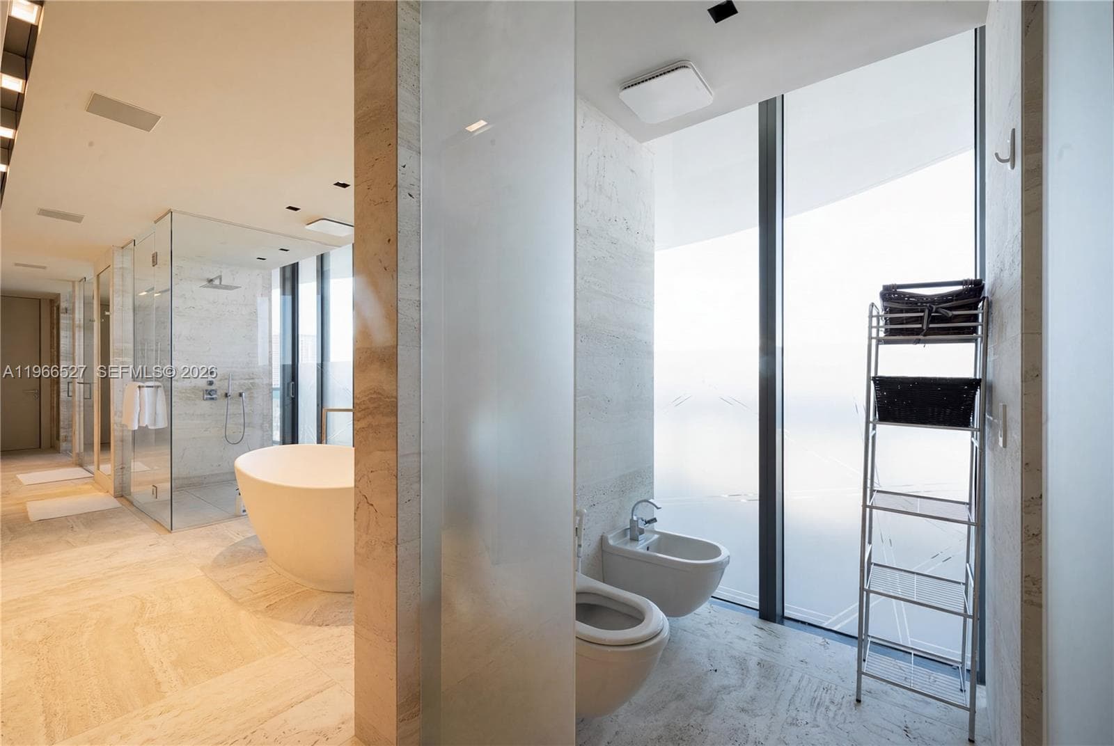 19575 Collins Ave # 9, Sunny Isles Beach FL 33160 — 21