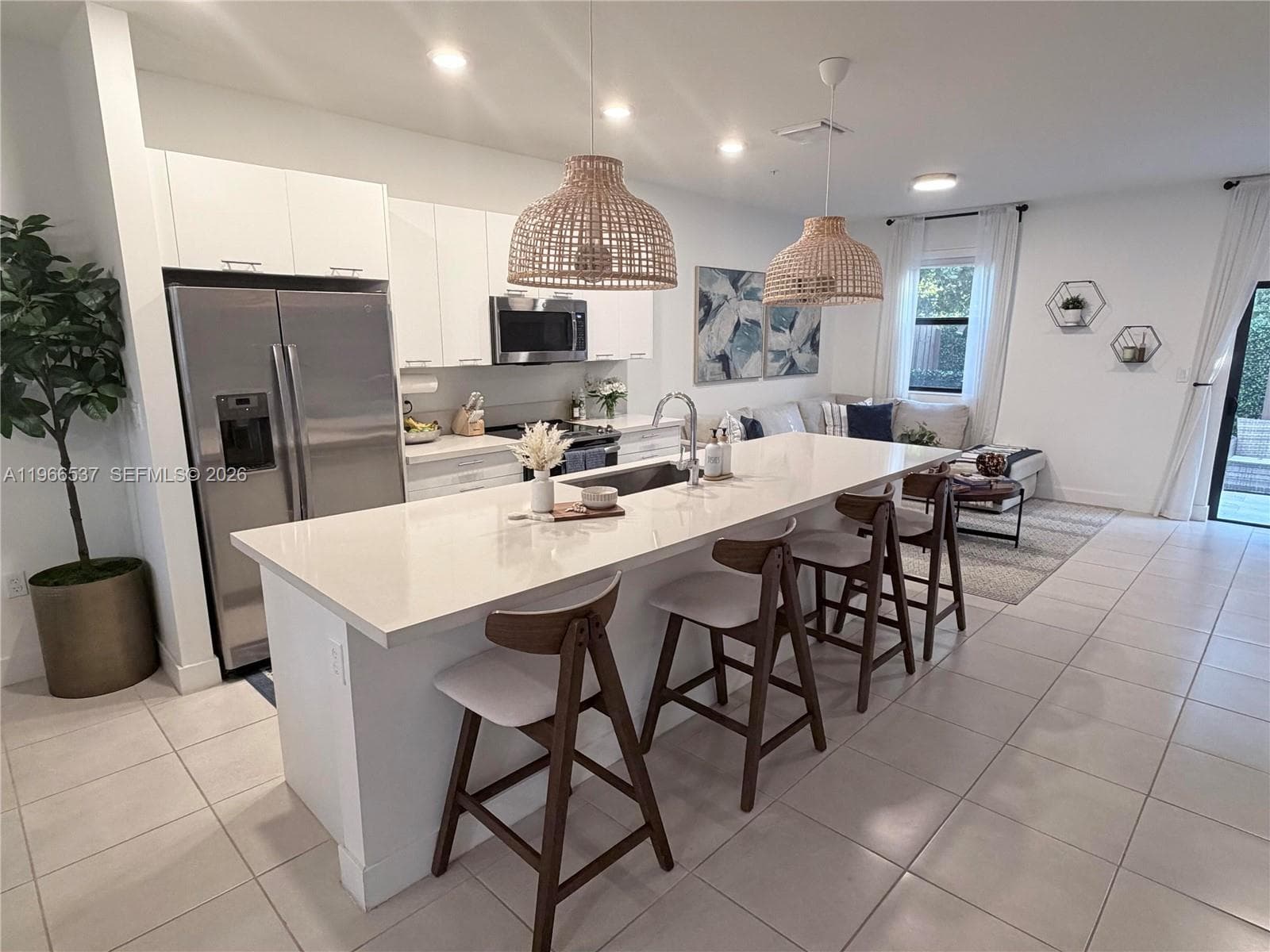10407 NW 82nd St # 5, Doral FL 33178 — 2