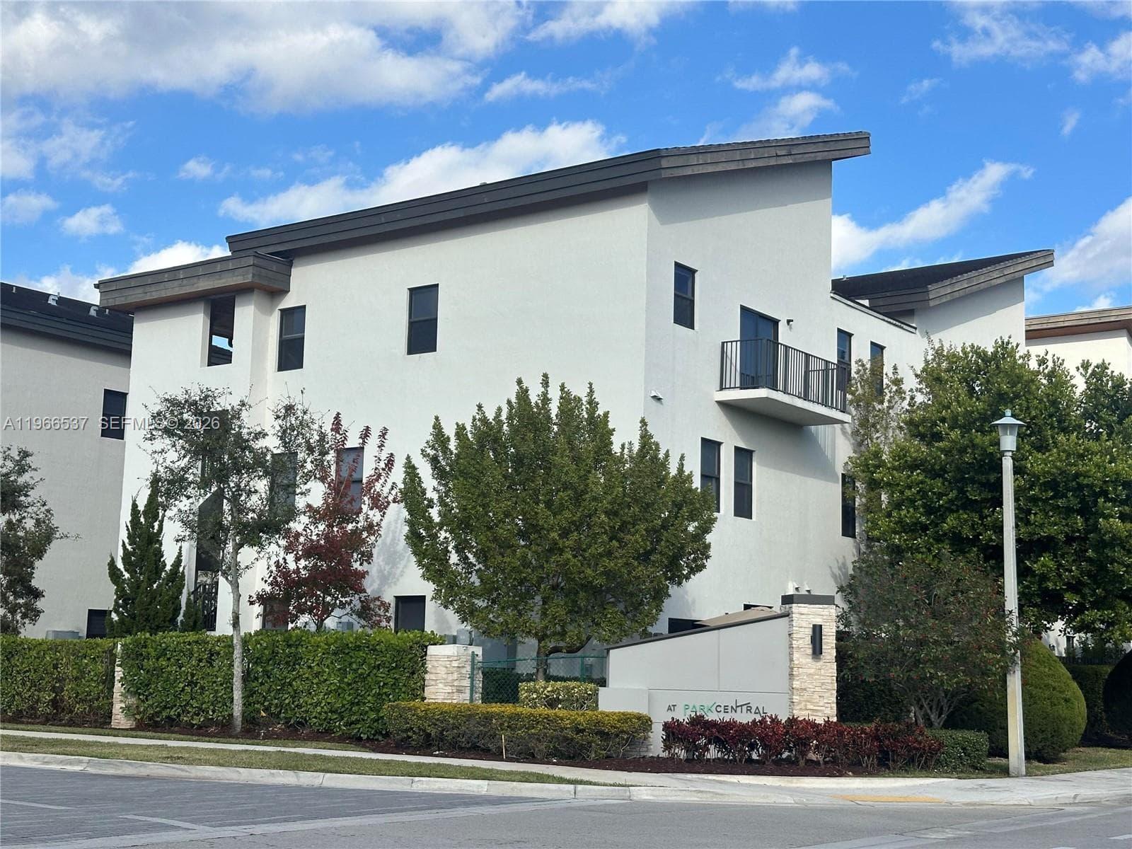 10407 NW 82nd St # 5, Doral FL 33178 — 14