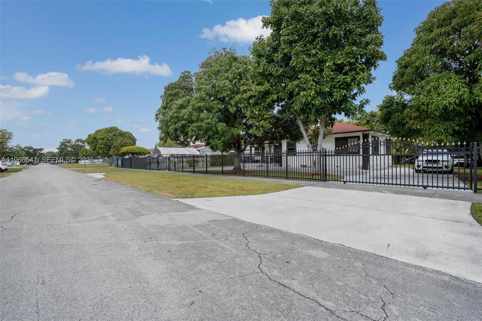 65 NW 118th St, Miami FL 33168 — 16