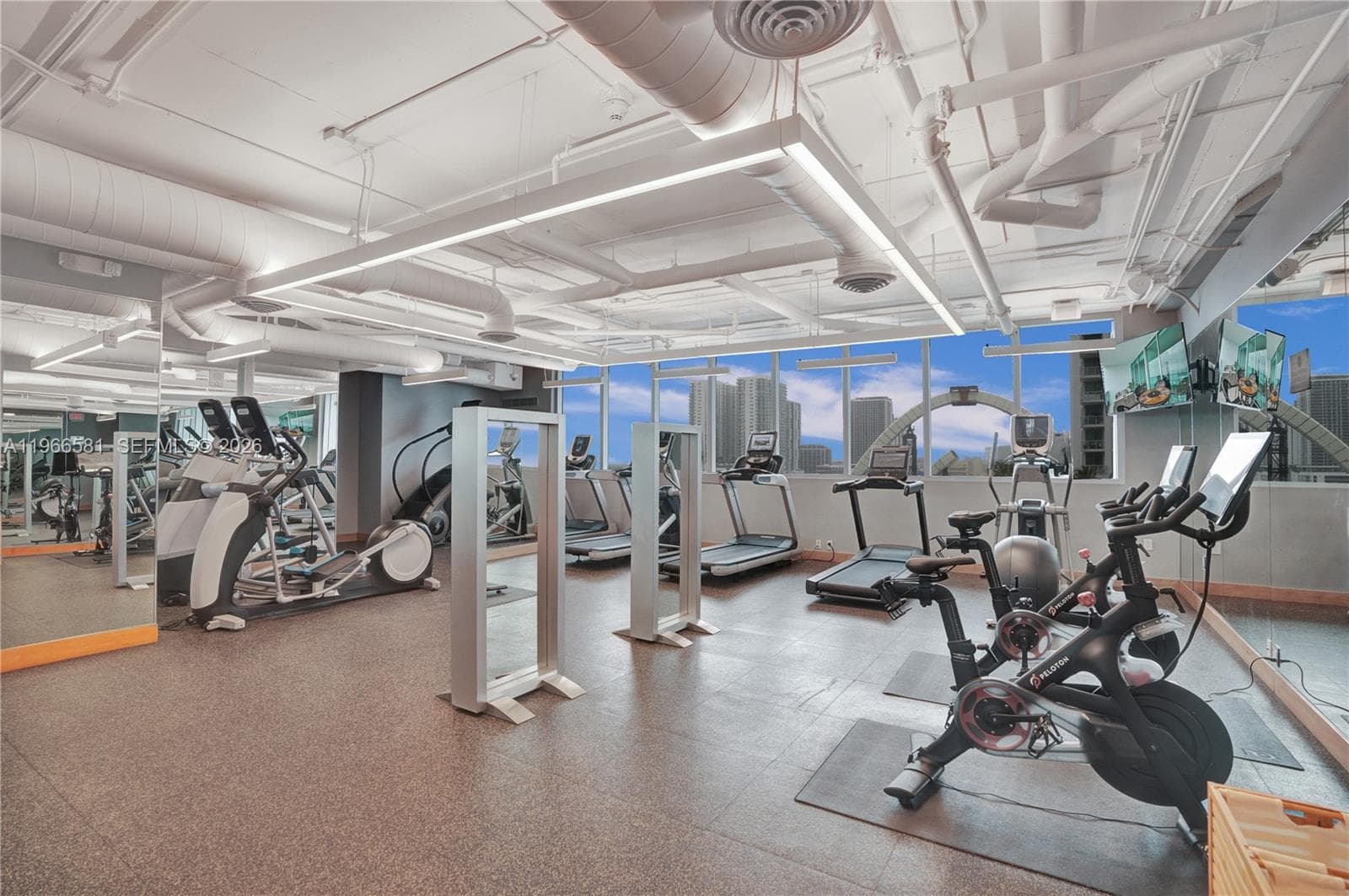 900 Biscayne Blvd # 2907, Miami FL 33132 — 47