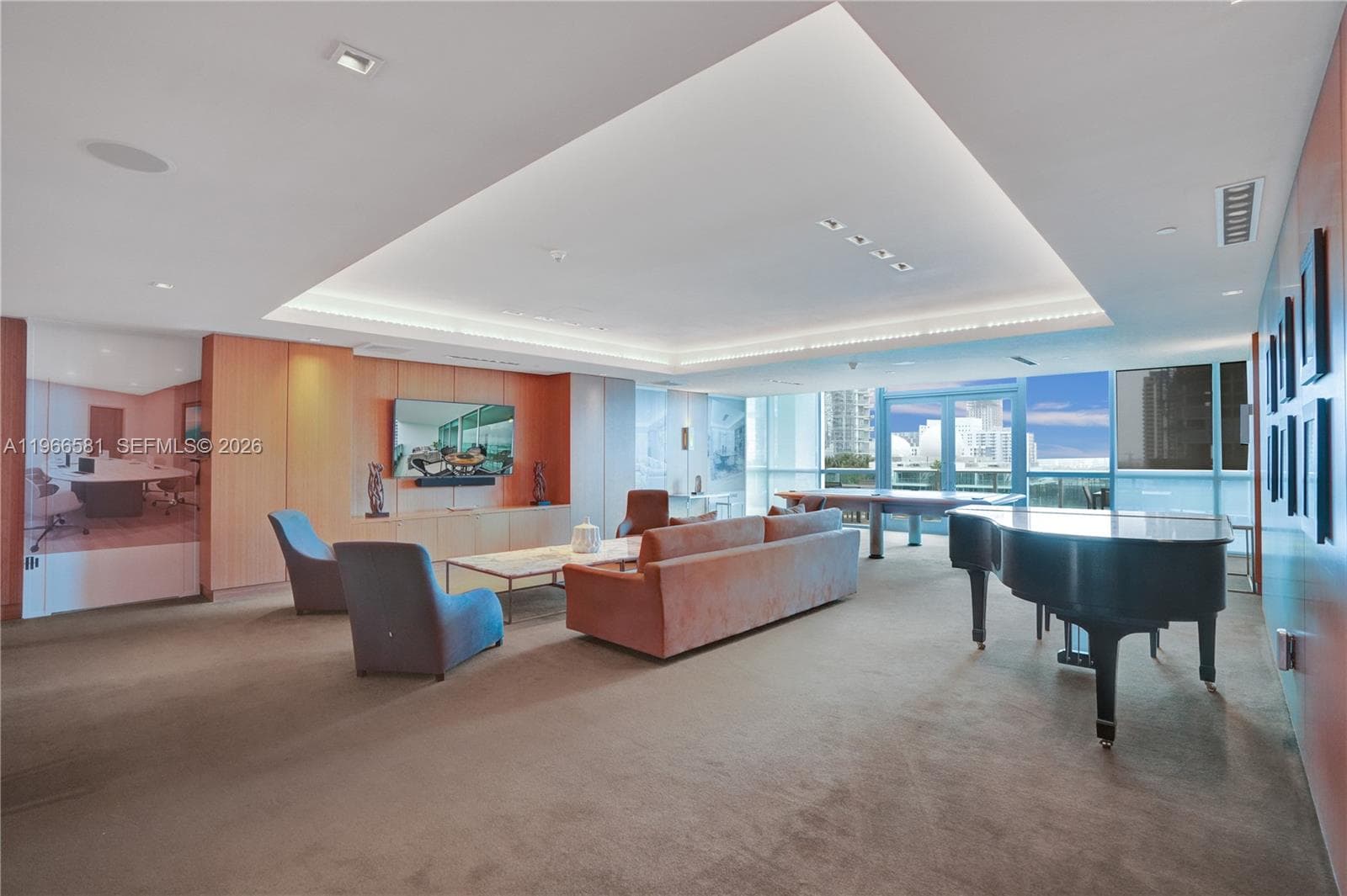 900 Biscayne Blvd # 2907, Miami FL 33132 — 44