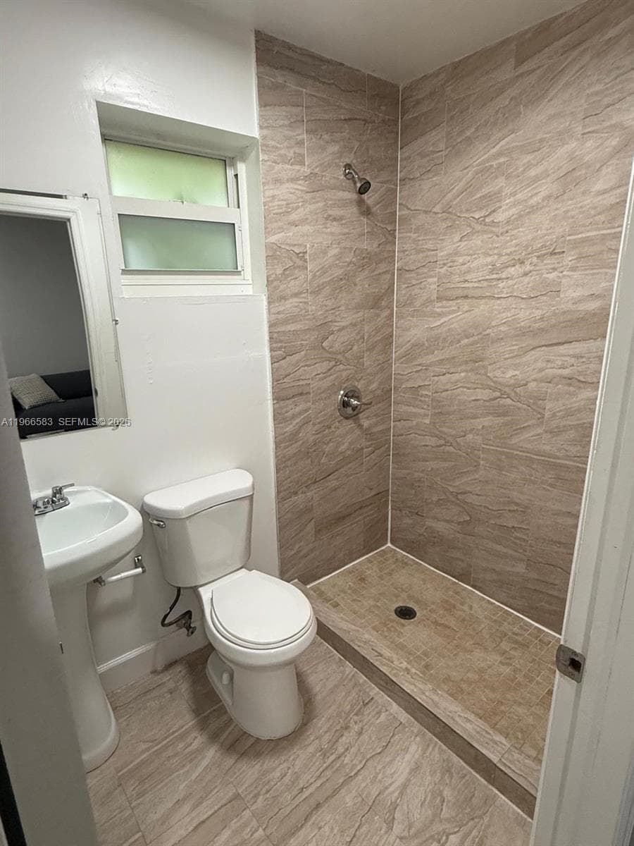 337 SW 10th Ave, Miami FL 33130 — 20