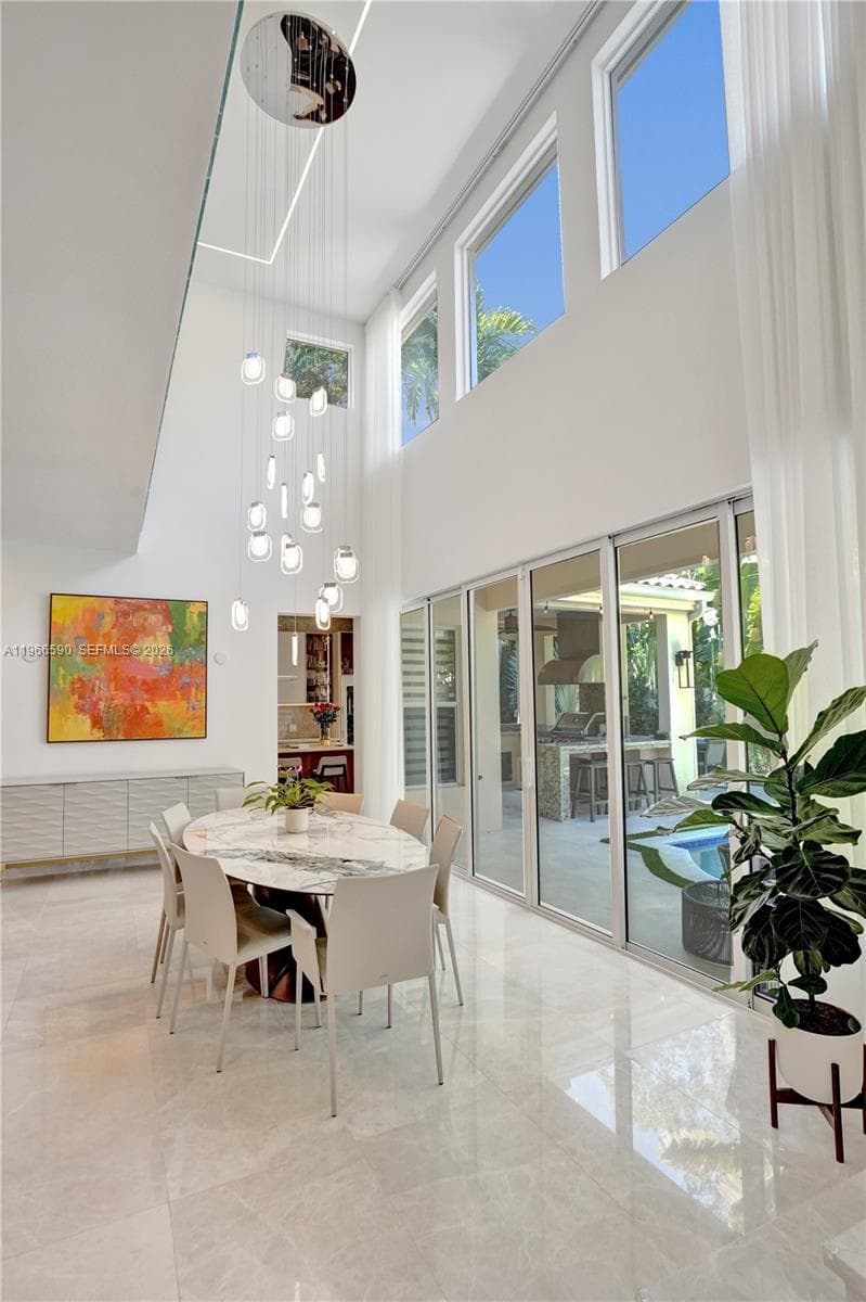 20824 NE 37th Ave # 20824, Aventura FL 33180 — 56