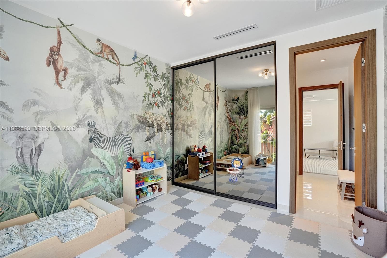 20824 NE 37th Ave # 20824, Aventura FL 33180 — 22