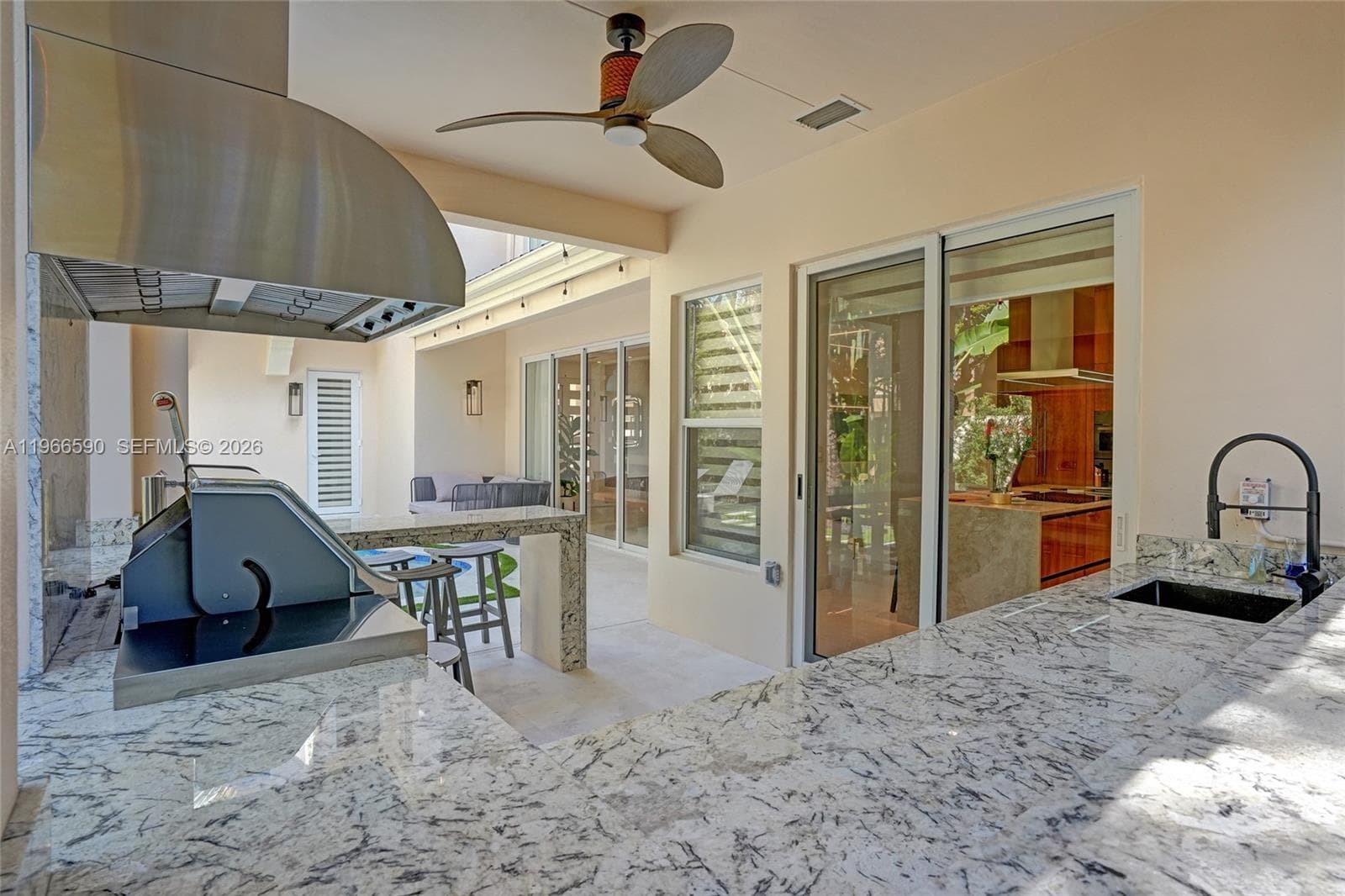 20824 NE 37th Ave # 20824, Aventura FL 33180 — 73