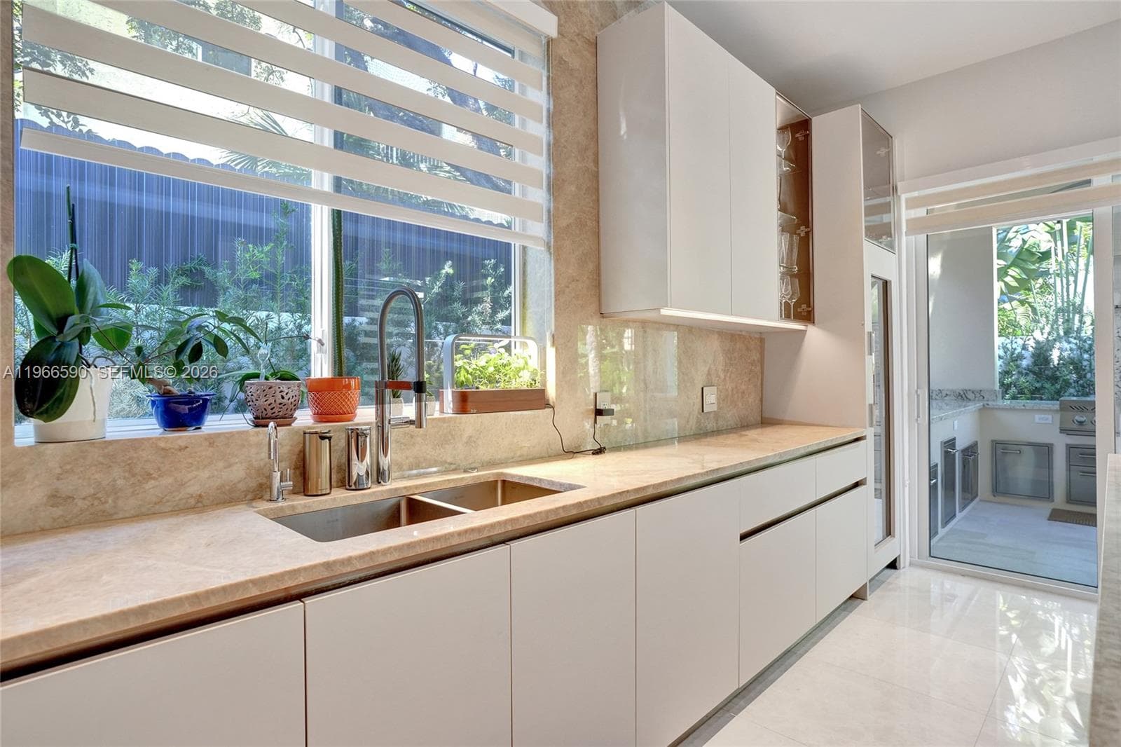 20824 NE 37th Ave # 20824, Aventura FL 33180 — 66