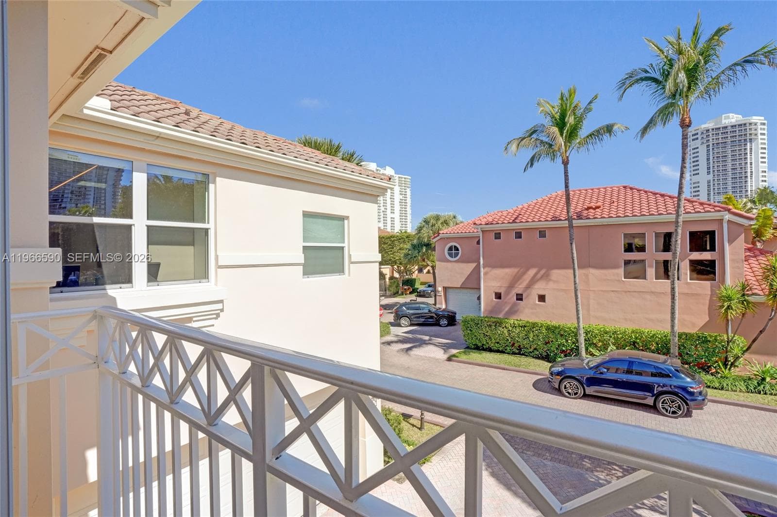 20824 NE 37th Ave # 20824, Aventura FL 33180 — 41